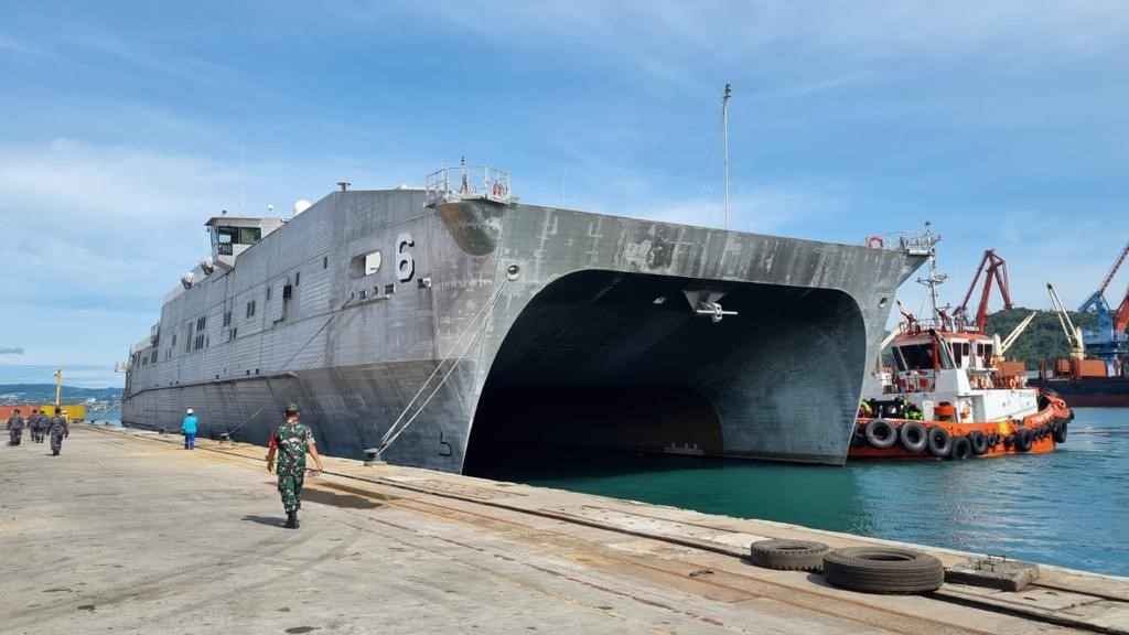 USNS BRUNSWICK